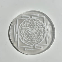 Load image into Gallery viewer, Selenite Plate Engraved Shri Yantra Used for Charging Crystal Cleansing Re-Energy Work, Meditation and Pooja -3 to 4 inch Sri Yantra (Round)
